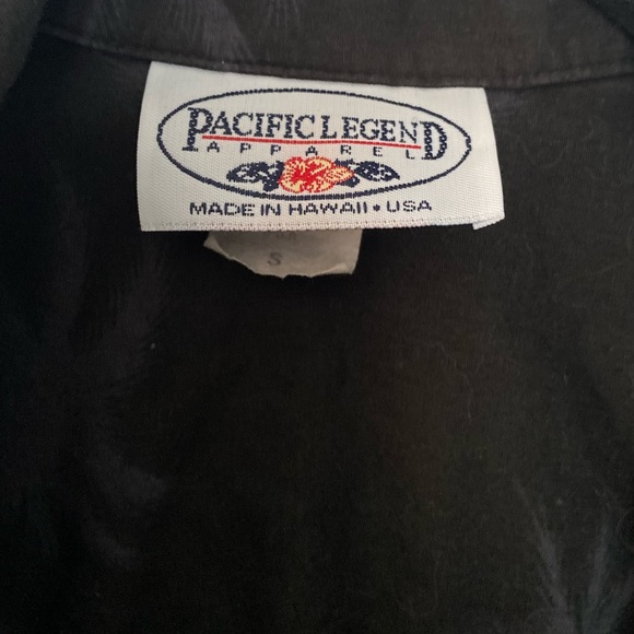 Pacific Legend Men’s Hawaiian 🌺 shirt - Picture 9 of 10